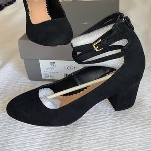 🛍️ NEW Size 7 black suede multistrap block heel brand new with box strappy